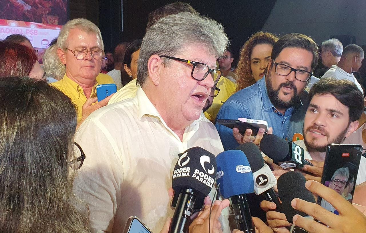 Segundo João, relação entre ele e o deputado federal é boa - Foto: Poder Paraíba