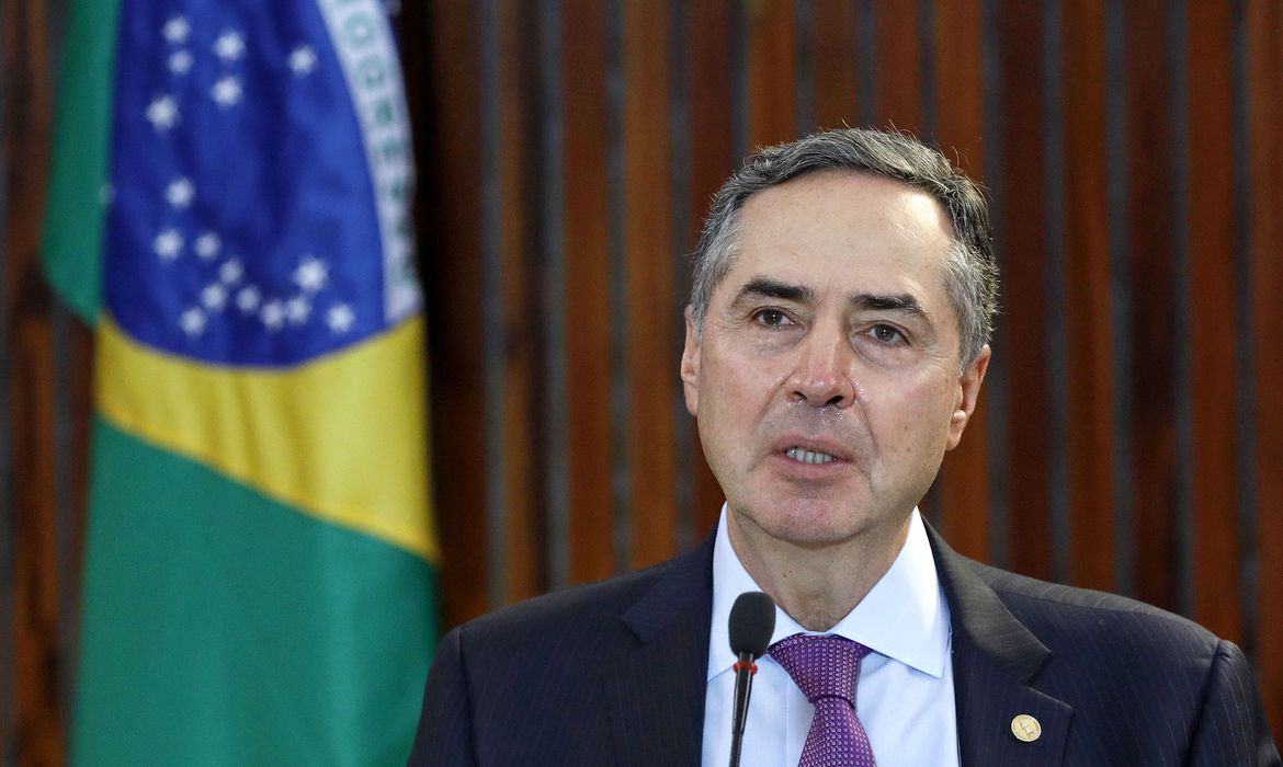 Ministro do STF indicou que pagamentos devem ser feitos de acordo com repasses do governo - Foto: Agência Brasil