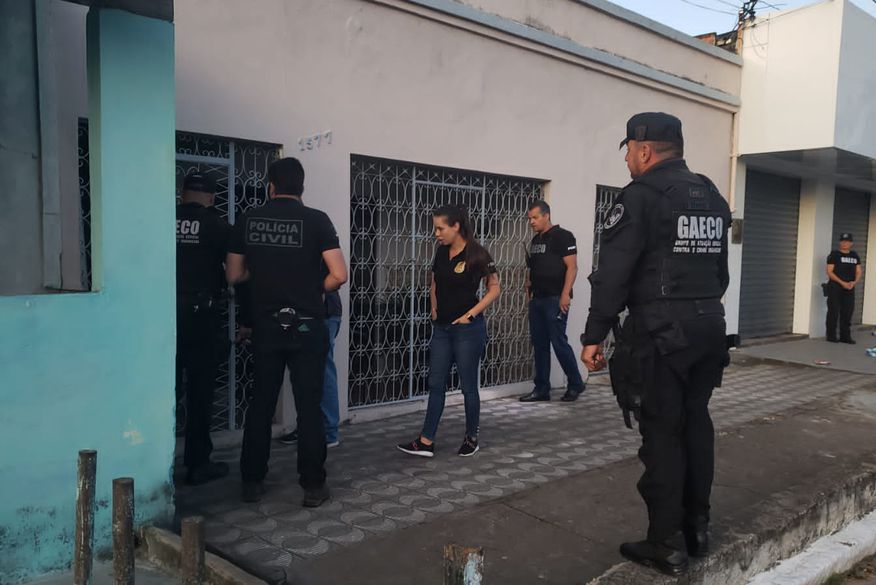 Agentes das forçpas de segurança estão cumprindo mandados no Litoral Norte paraibano - Foto: Reprodução