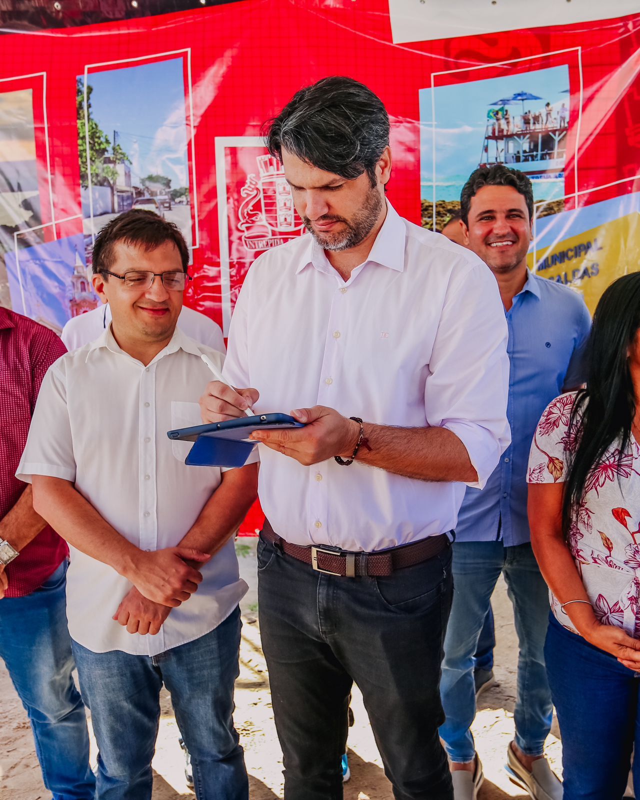 Vice-prefeito segue no comando da Prefeitura enquanto Cícero cumpre agenda oficial em SP - Foto: Reprodução