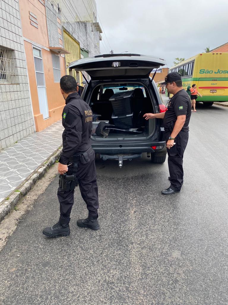 Polícia Federal deflagra operação contra empresa de segurança clandestina