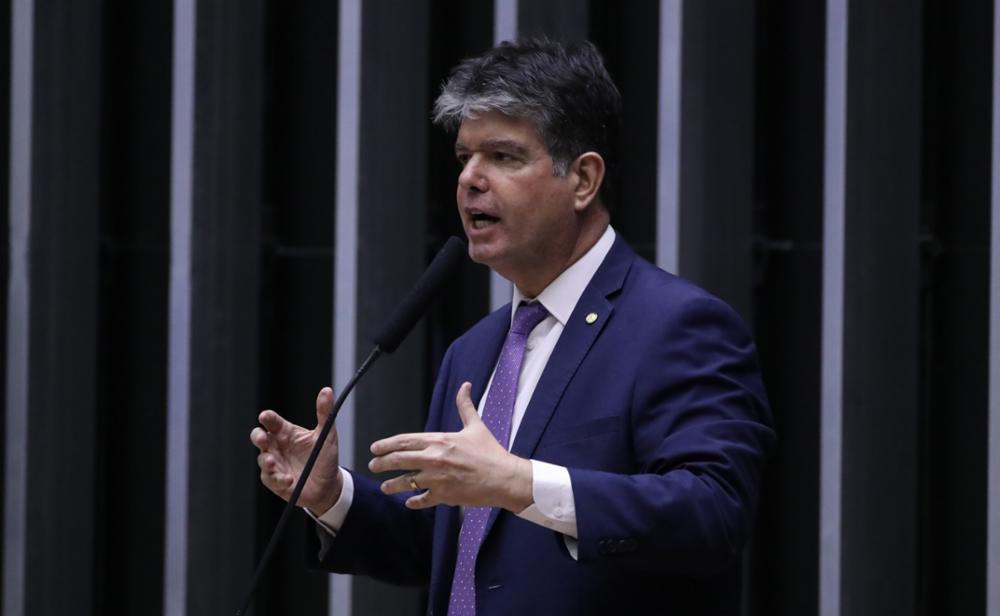 Ruy Carneiro comemorou aprovação do protocolo - Foto: Agência Câmara de Notícias