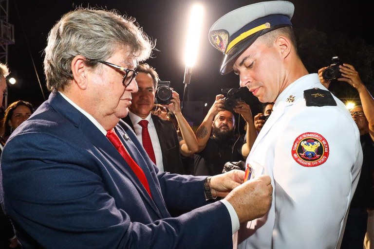 Governador João Azevêdo prestigiou conclusão da nova turma de aspirantes - Foto: Reprodução