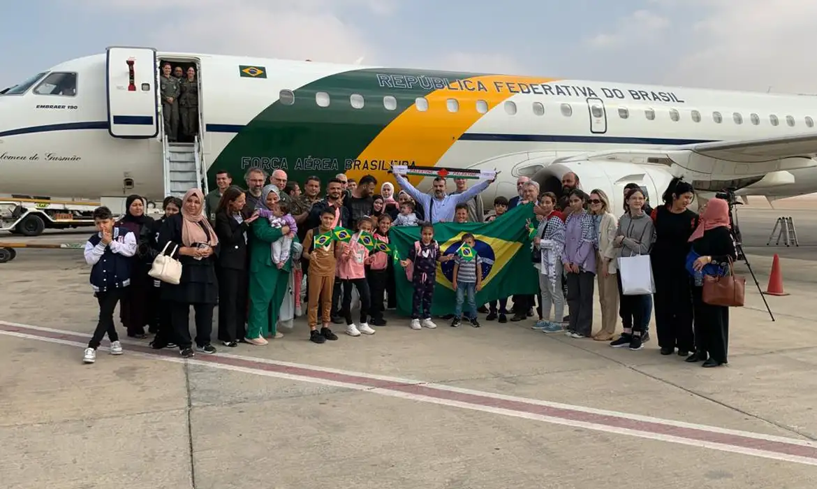 Brasileiros que viviam em Gaza estão sendo repatriados - Foto: Itamaraty/Gov