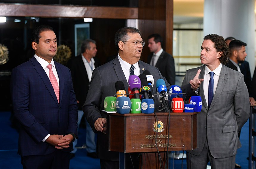 Flávio Dino e Veneziano se reuniram nesta quarta-feira - Foto: Senado Notícias