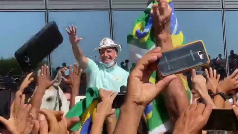 Títulos aprovados na CMJP e na ALPB podem ser entregues a Bolsonaro em fevereiro - Foto: Reprodução