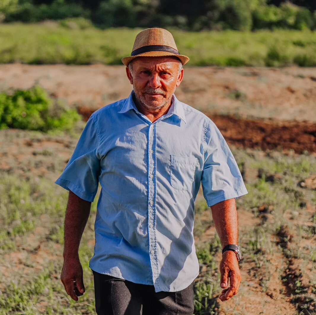 Agricultores foram beneficiados com sementes como parte do programa "Eu posso semear" - Foto: Reprodução