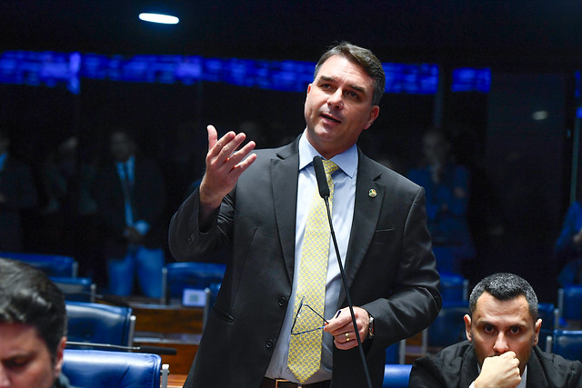 Flávio Bolsonaro acionou Lula e diretor da Abin na Justiça - Foto: Roque de Sá/Agência Senado