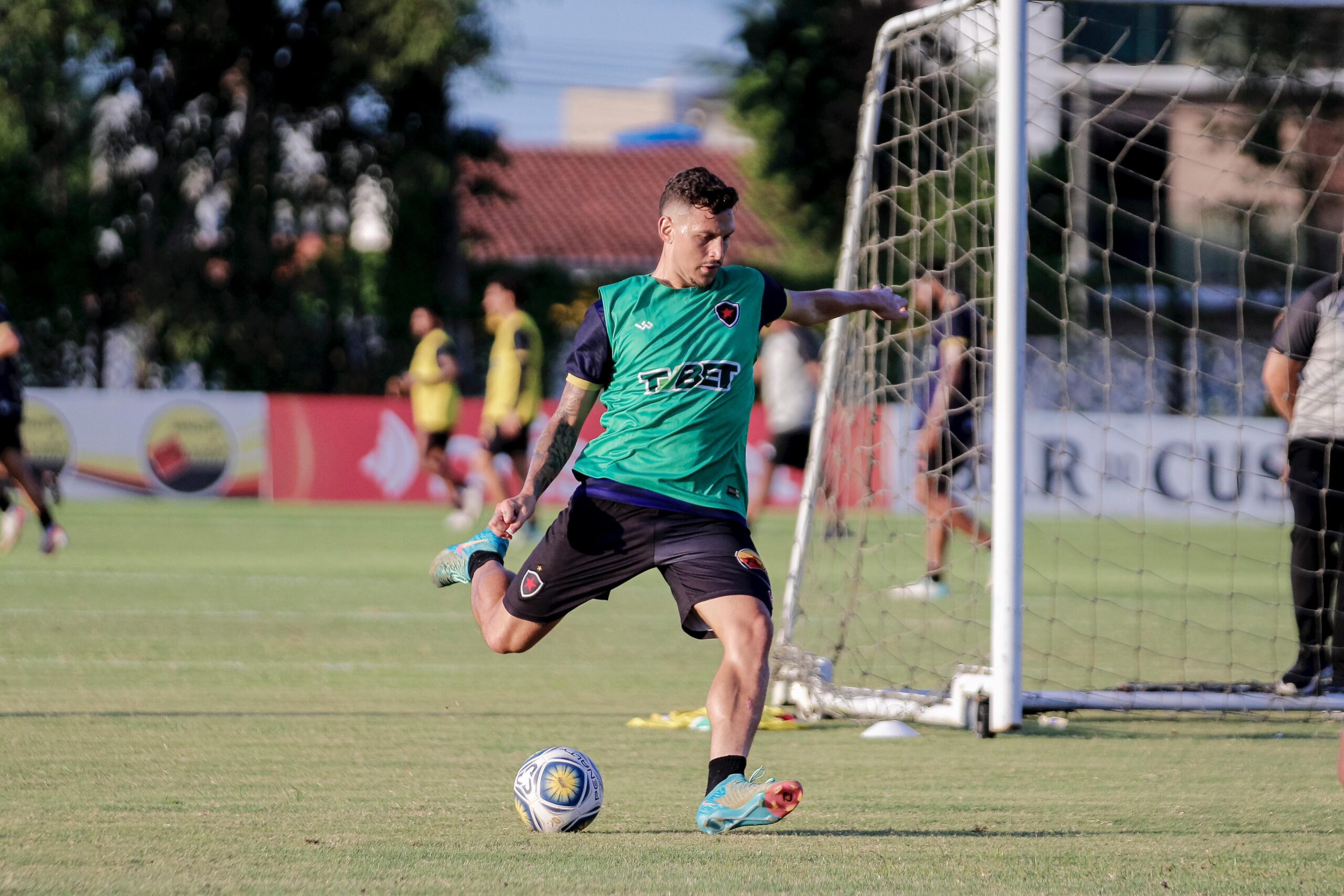 Belo busca classificação na lampions antes de última partida da final do Paraibano - Foto: Cristiano Santos/Botafogo-PB