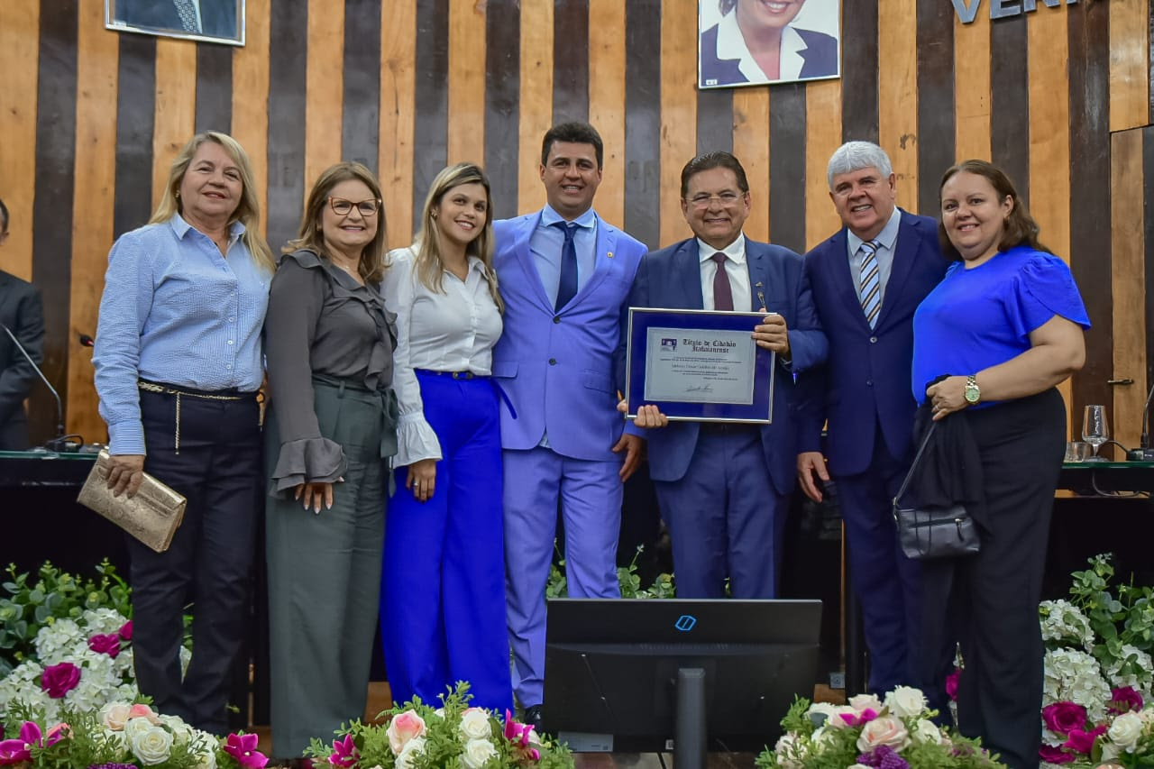 Adriano Galdino recebe o Título de Cidadão Itabaianense