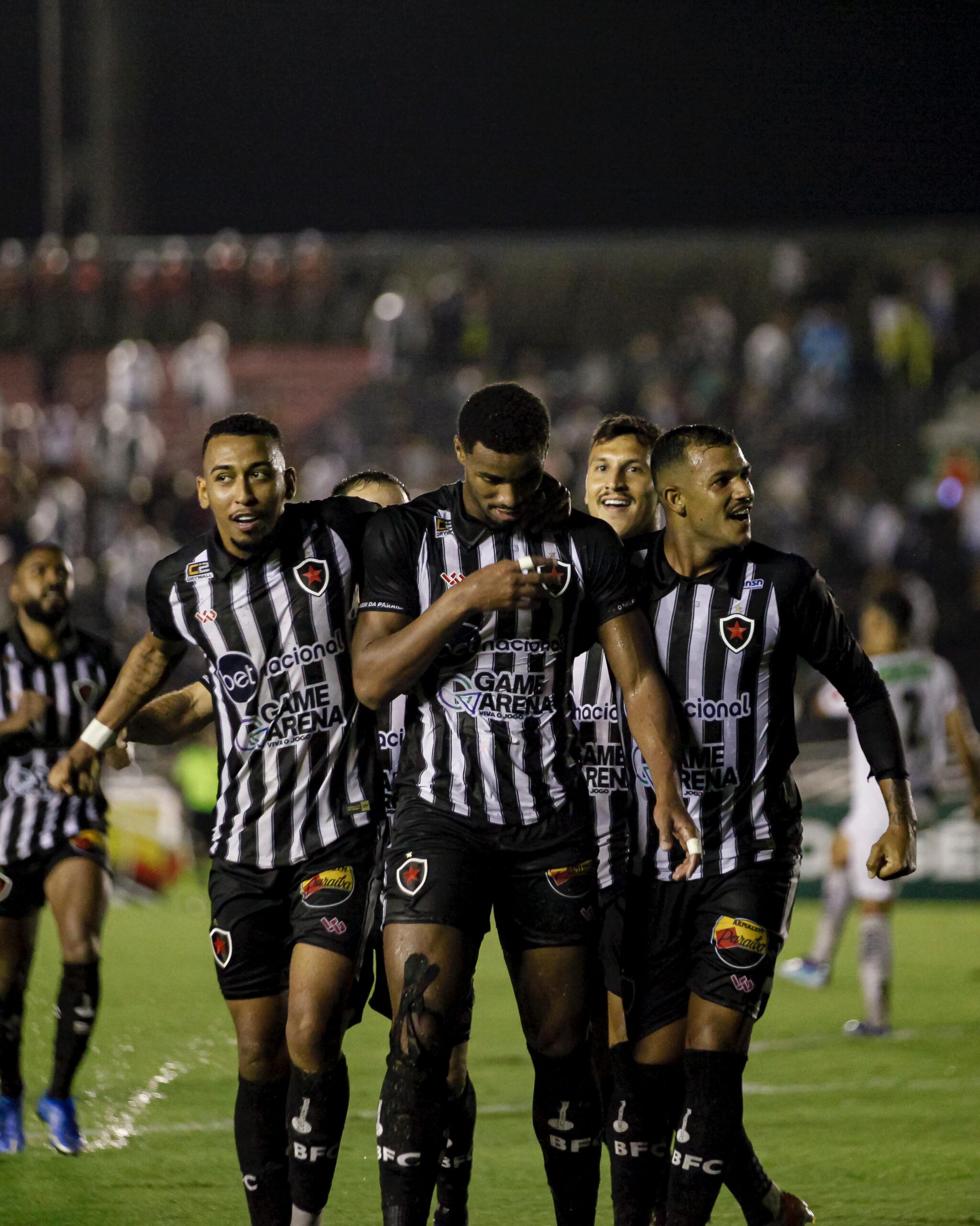 Botafogo-PB conquistou a vitória e a liderança na Série C do Brasileirão - Foto: Cristiano Santos/Botafogo-PB