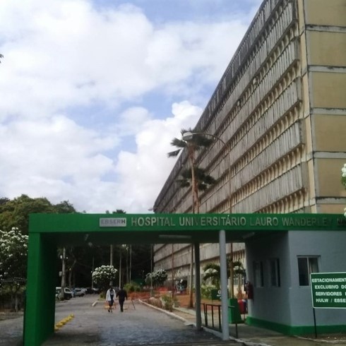 Princípio de incêndio no Hospital Universitário Lauro Wanderley foi combatido pelos Bombeiros - Foto: Reprodução