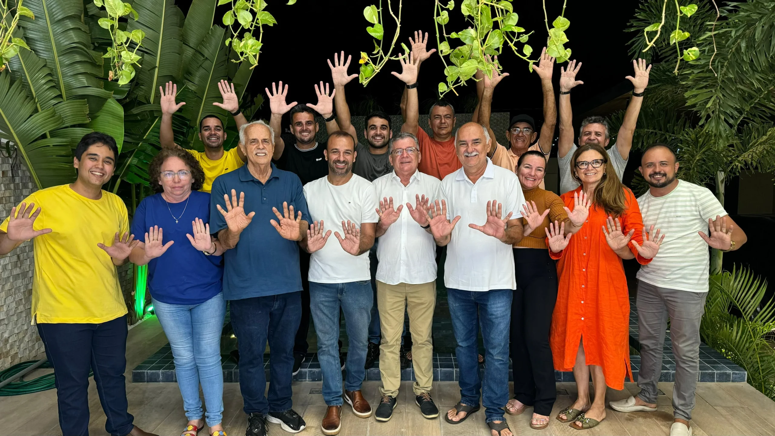 O vereador Flávio Marinho (Republicanos) foi anunciado, na noite desta terça-feira (9), como pré-candidato a vice-prefeito do município de Santa Luzia.