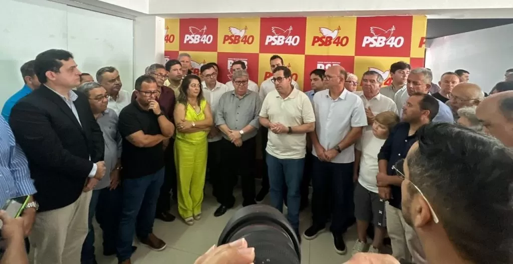 João Azevêdo anunciou nesta segunda-feira a pré-candidatura de Raniery - Foto: Reprodução