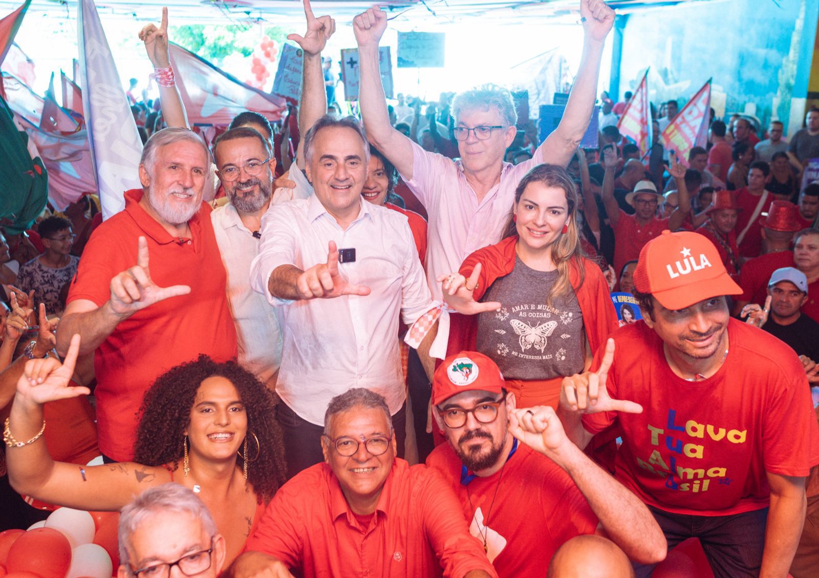 Convenção do PT homologa as candidaturas de Luciano Cartaxo e Amanda Rodrigues a prefeito e vice-prefeita de João Pessoa