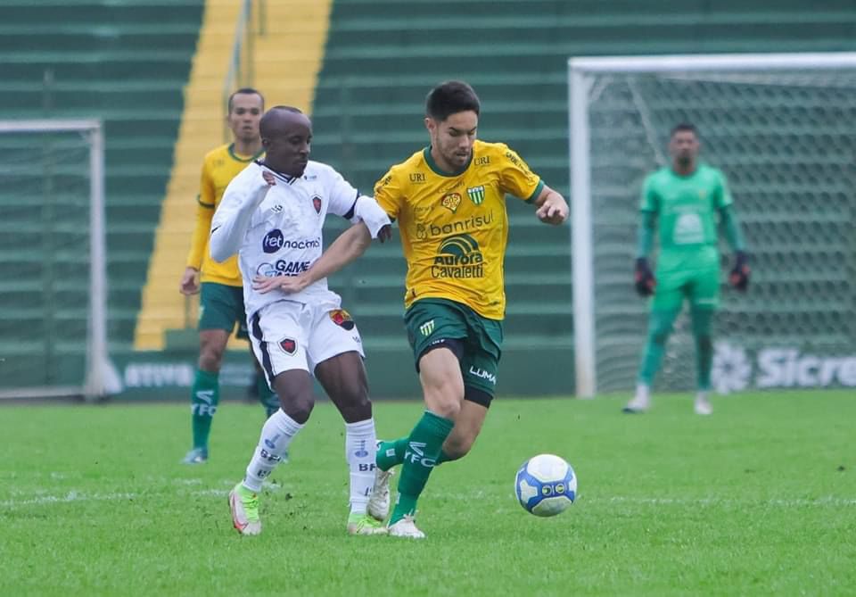 Ypiranga-RS x Botafogo-PB ficaram no empate em Erechim-RS - Foto: Pablo Nunes/YFC