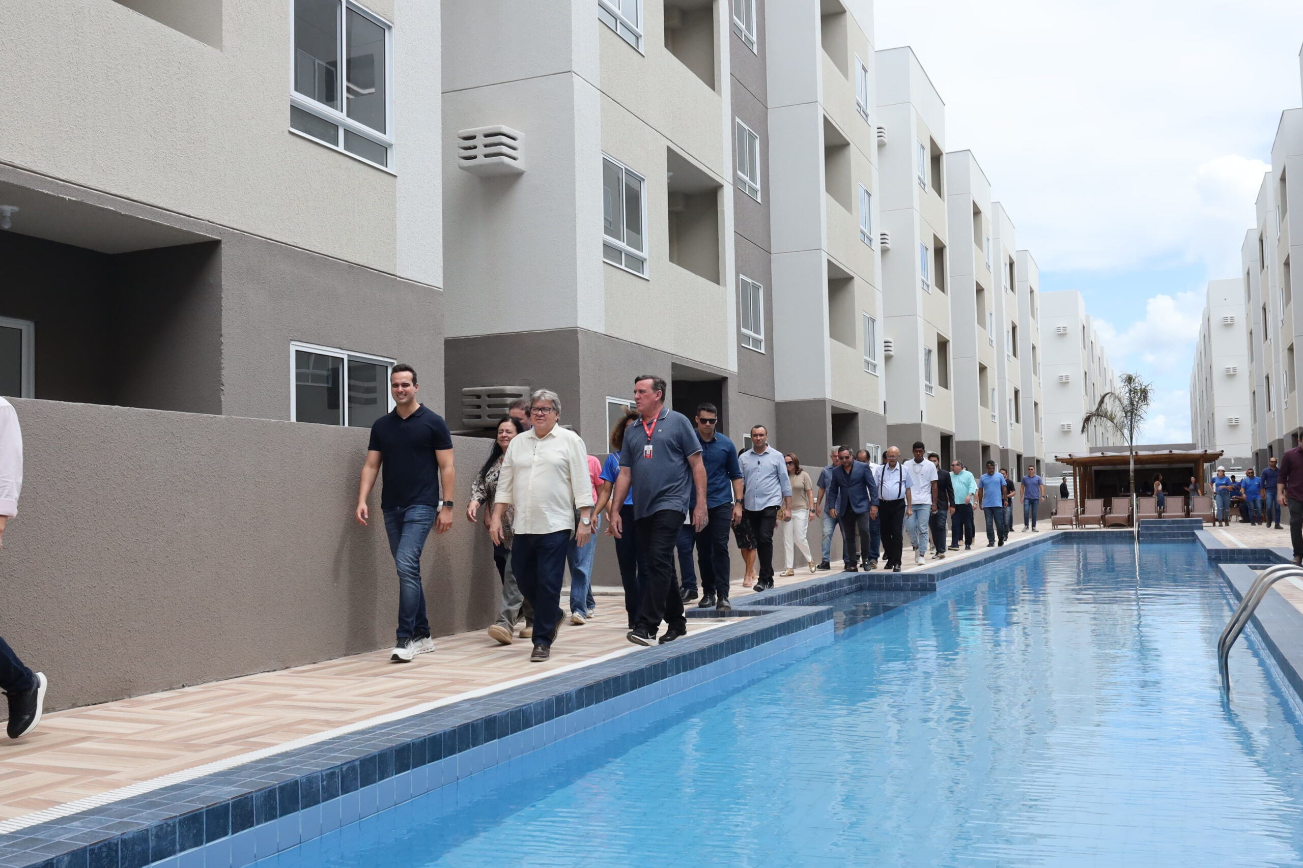 Governador João Azevêdo entregou 320 apartamentos nos Residenciais Vista Bela II e Vila Jardim Residence Club II, localizados nos bairros de Mangabeira e Gramame