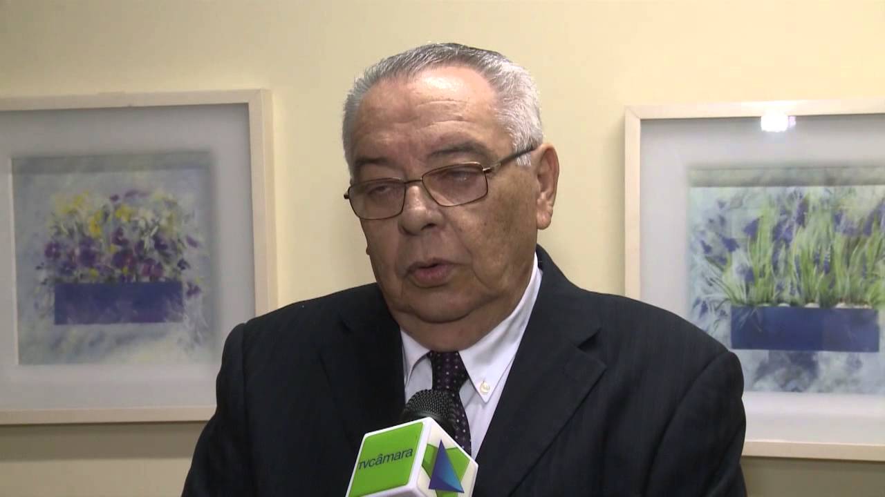 Médico Fernando Cunha Lima