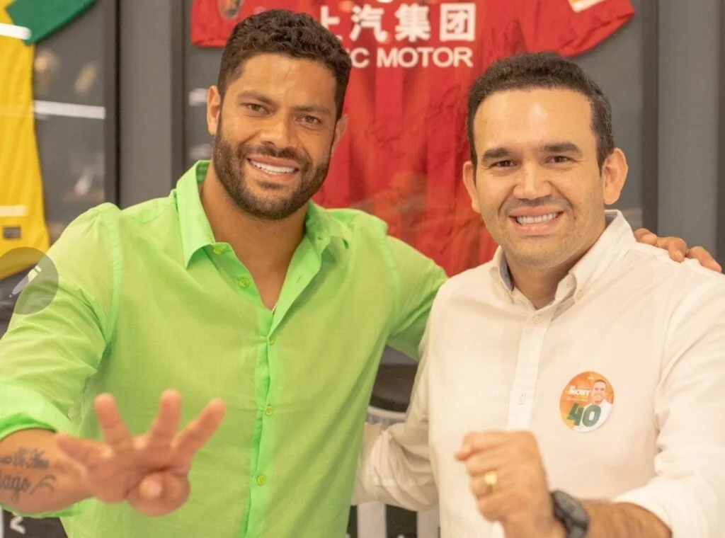 Jogador Hulk declara apoio à candidatura de Jhony Bezerra em Campina Grande