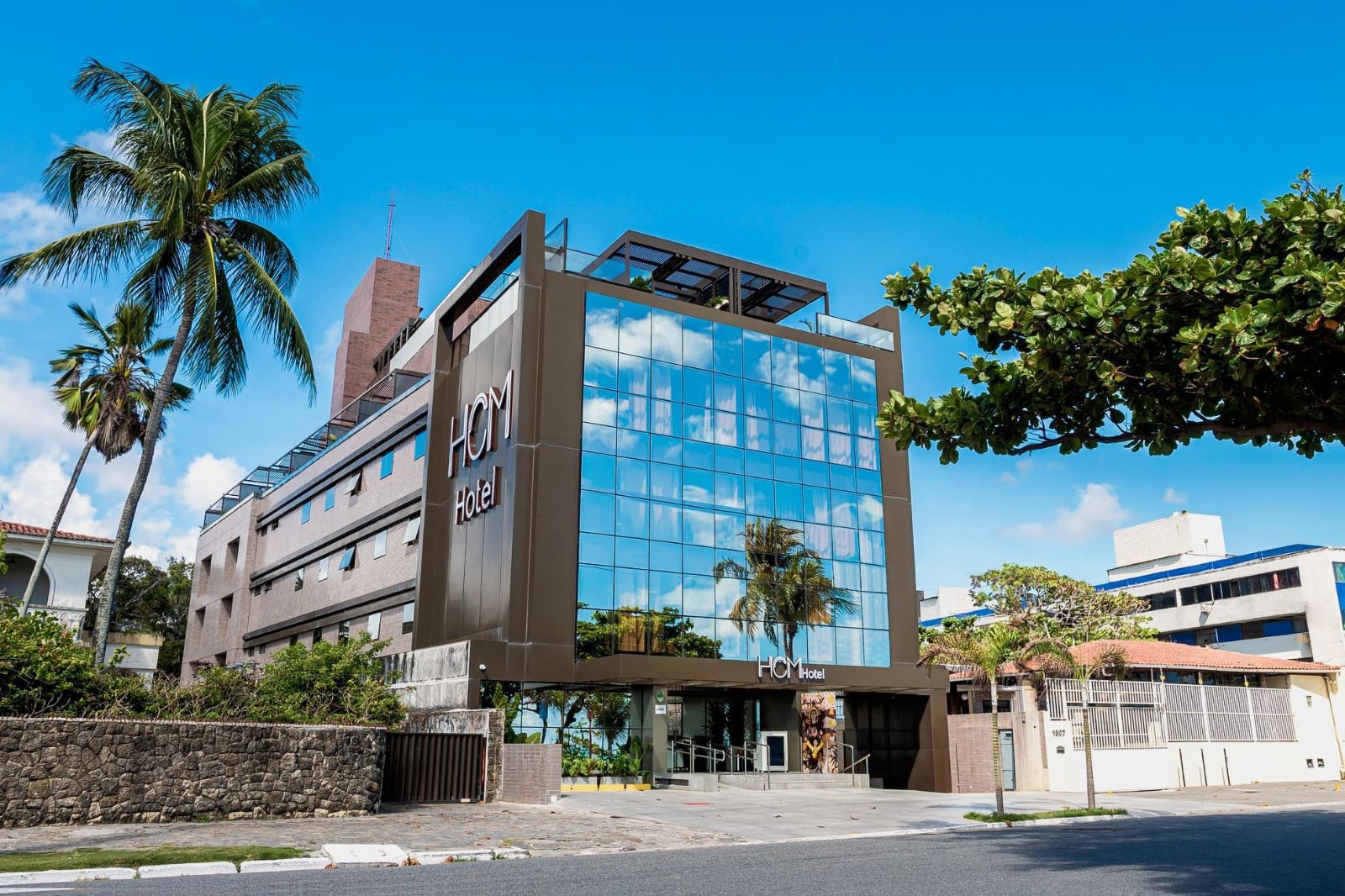 Conceitual e intimista, João Pessoa estreia novo hotel de luxo na orla de Manaíra