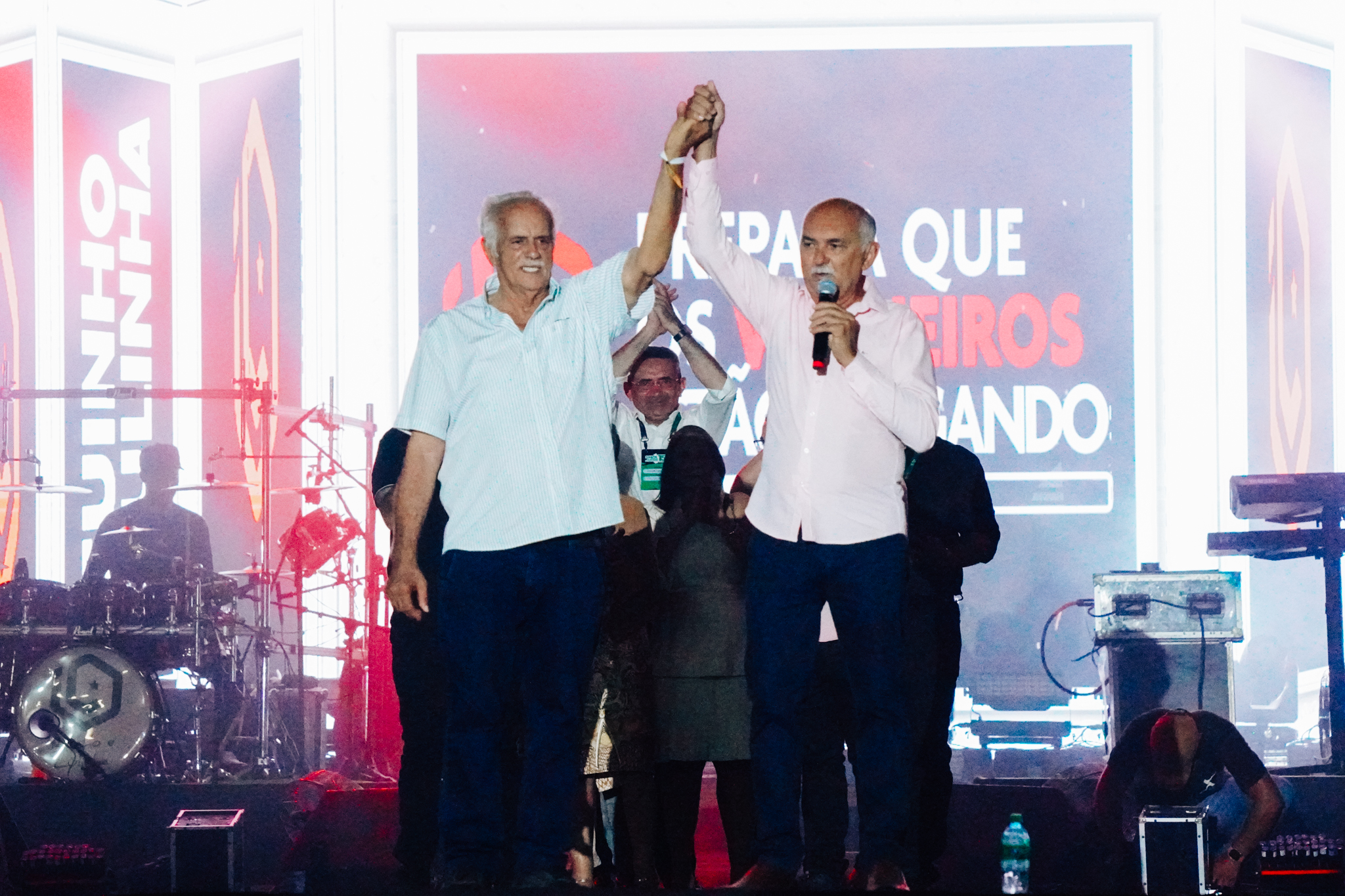 Em discurso para multidão, Prefeito Zezé celebra as transformações e conquistas de Santa Luzia: “hoje vivenciamos uma nova cidade!”