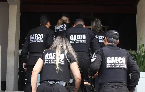 Operação do Gaeco investiga manipulação de decisões judiciais na Paraíba; juiz é afastado