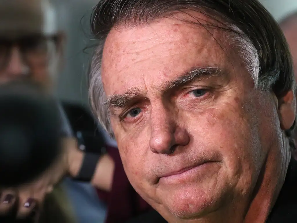 PGR denuncia Bolsonaro e mais 33 por tentativa de golpe de Estado