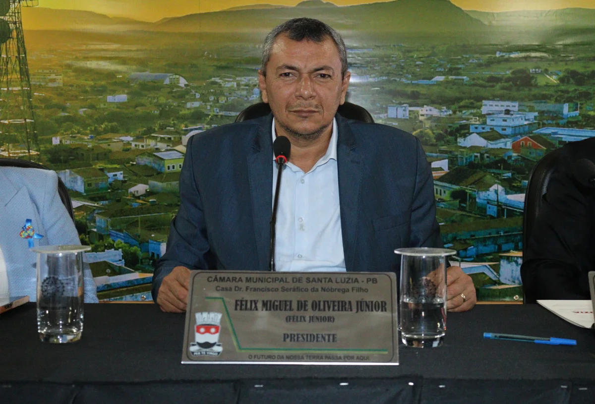 Câmara de Santa Luzia vira página da estagnação e aprova projetos em ritmo acelerado, sob comando de Félix Júnior