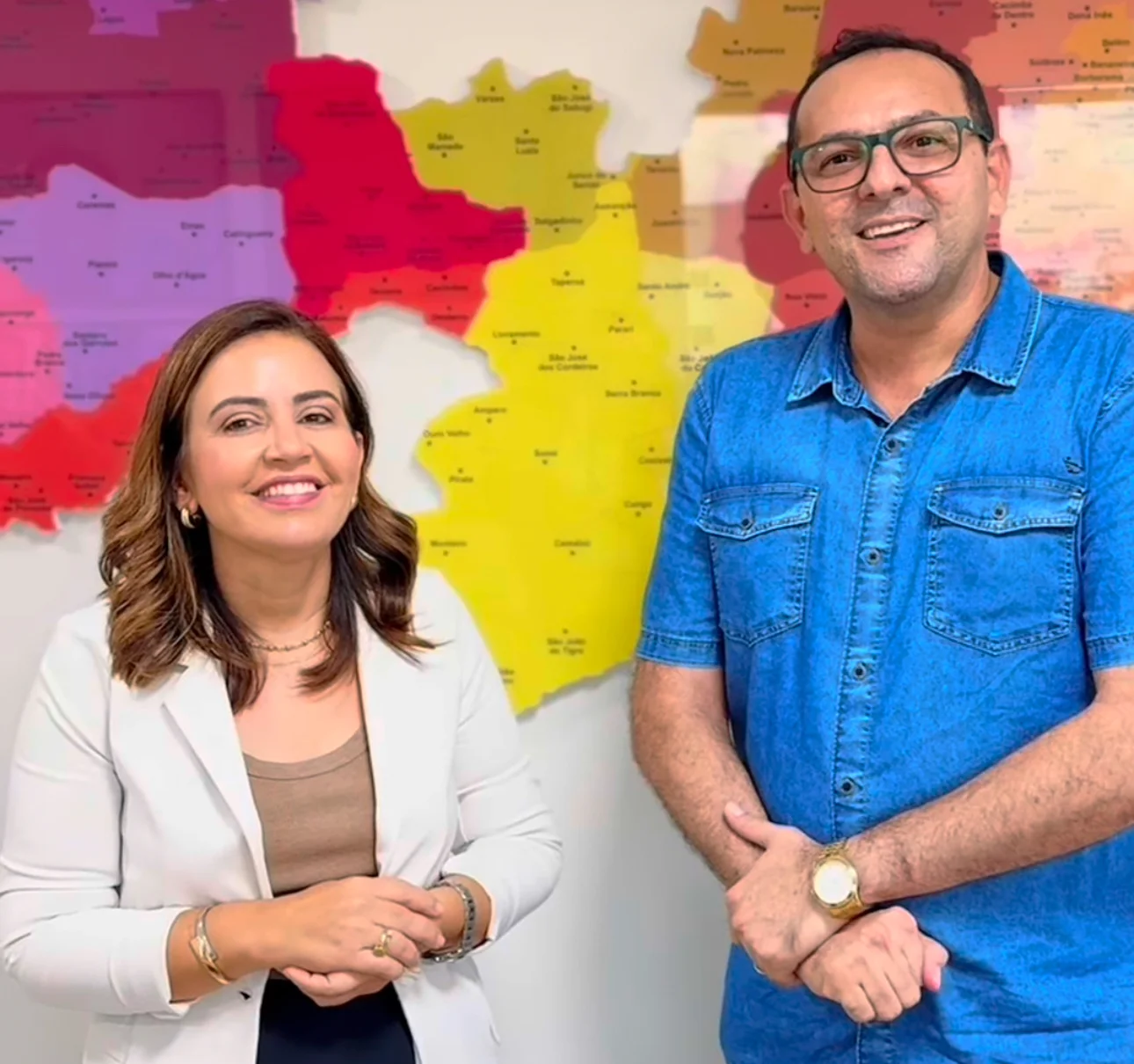 Prefeito de Várzea, Professor Paulo Nóbrega, garante Kit Biométrico para o município em parceria com o Governo do Estado