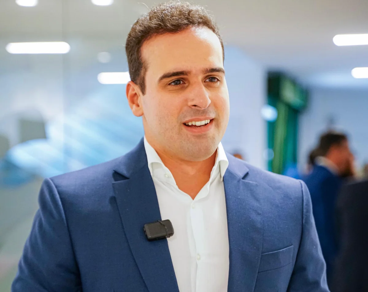 O vice-governador Lucas Ribeiro (PP) embarca, nesta sexta-feira (23), junto à comitiva do Consórcio Nordeste, com destino ao Oriente Médio