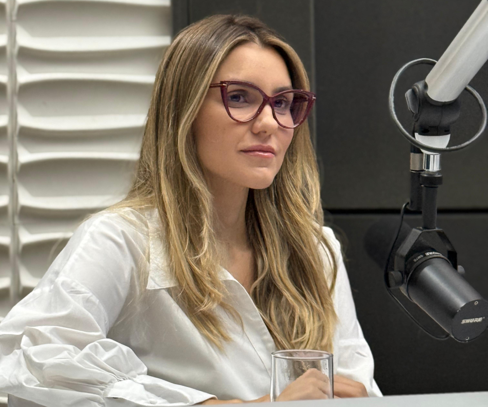 Juliana Cunha Lima defende política como instrumento de transformação e diz que decisão sobre candidatura será tomada com diálogo e serenidade