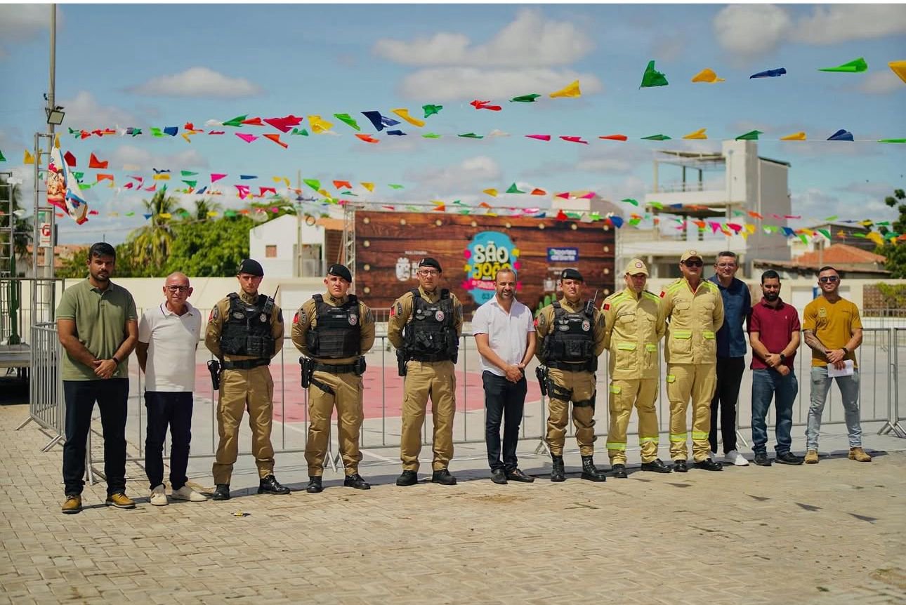 Prefeito Henry Lira e forças de segurança alinham planejamento para garantir tranquilidade no São João de Santa Luzia 2025
