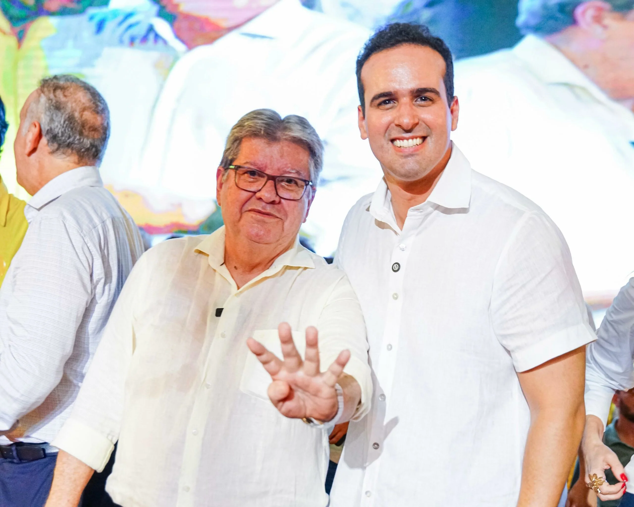 João Azevêdo afirma que a decisão sobre a candidatura de Lucas Ribeiro ao Governo será coletiva em 2026: “Se ele optar por ser candidato, terá meu apoio.”