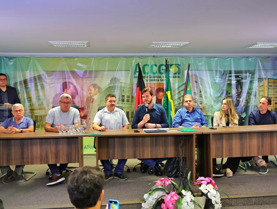Prefeito Bruno Cunha Lima confirma datas do Maior São João do Mundo 2026 em Campina Grande