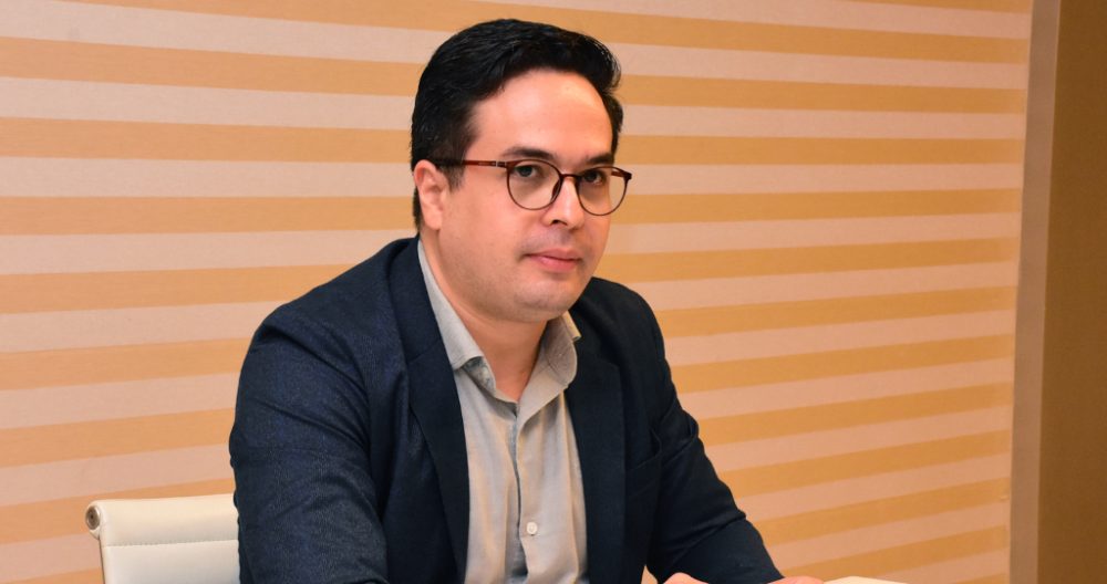 Indicado de Efraim Filho, superintendente dos Correios na Paraíba entrega o cargo após o senador firmar aliança com o PL e o bolsonarismo