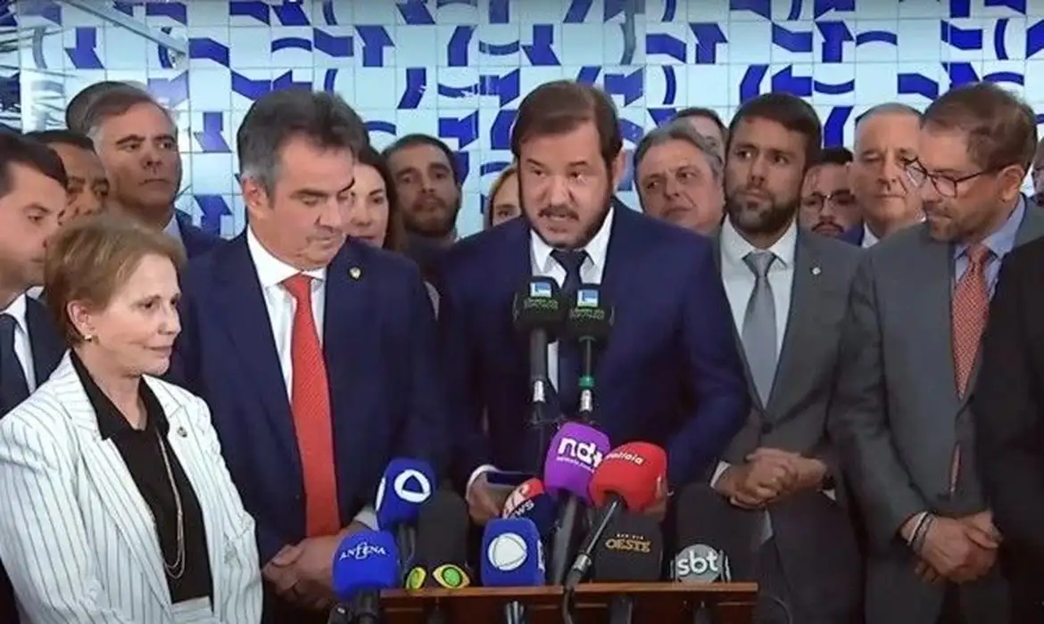 Progressistas e União Brasil anunciam saída do Governo Lula e determinam entrega de cargos
