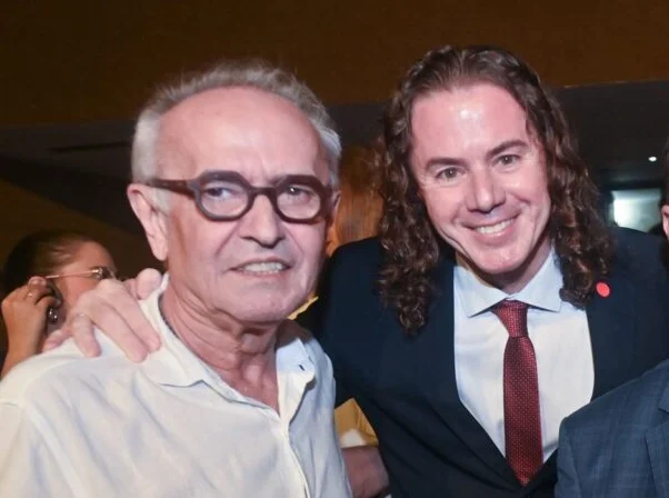 Após confirmar saída do PP, Cícero Lucena recebe convite formal de Veneziano para retornar ao MDB