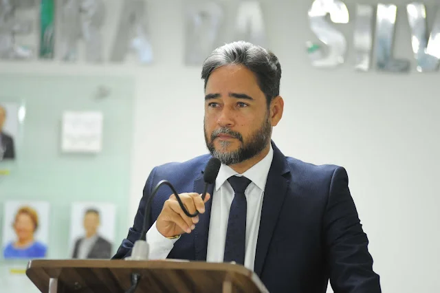 Câmara de Bayeux gasta R$ 234 mil com aluguel de veículos; gasto mensal com carro do presidente supera salário de vereadores