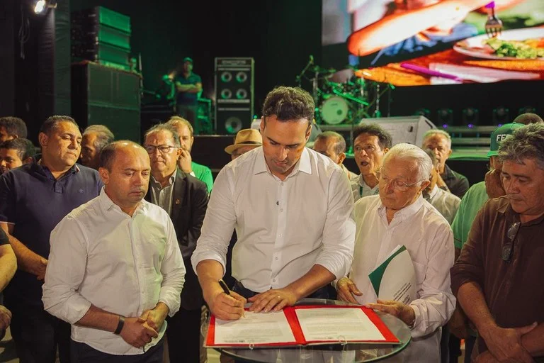 Governador em exercício, Lucas Ribeiro na abertura