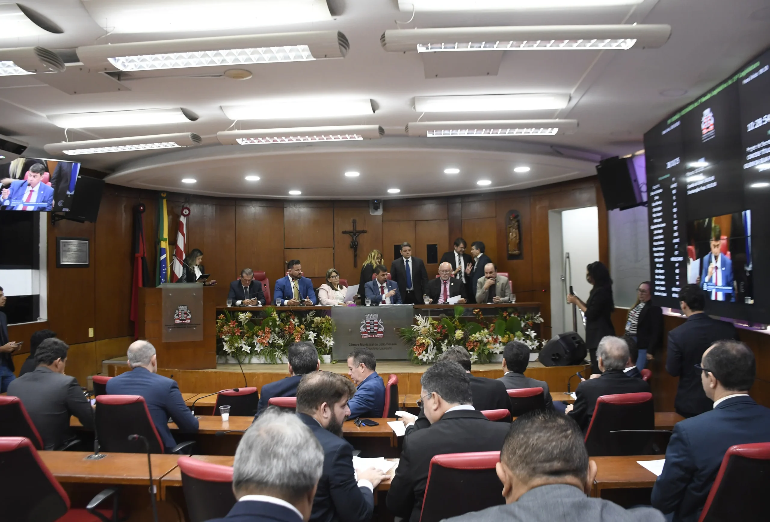 Câmara Municipal de João Pessoa (CMJP) apreciou, nesta terça-feira (28), 15 matérias legislativas durante a sessão ordinária