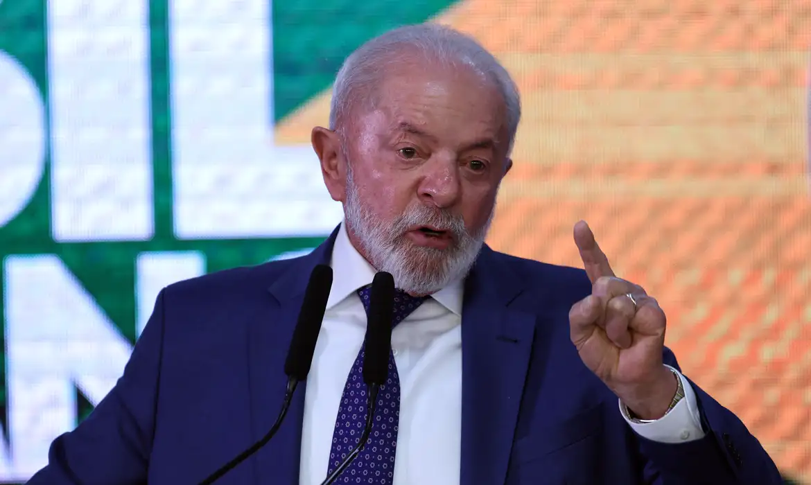 Lula defende prisão de gestor que deixa obra parada: “Irresponsáveis que não respeitam o povo”