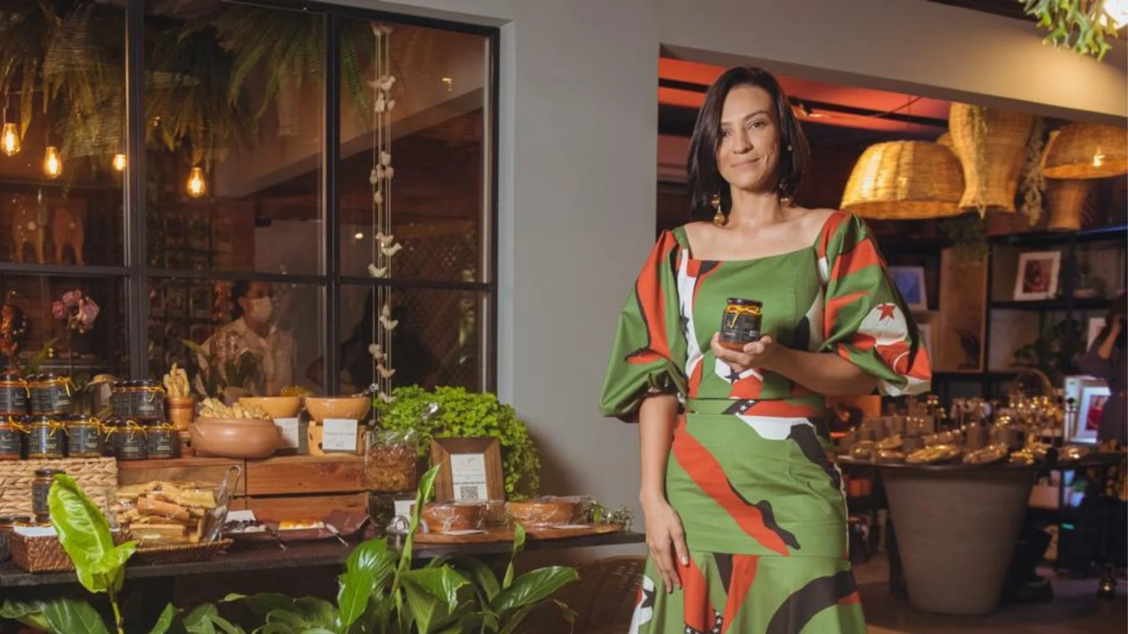 Aluska Oliveira, empreendedora que criou a Alupast's