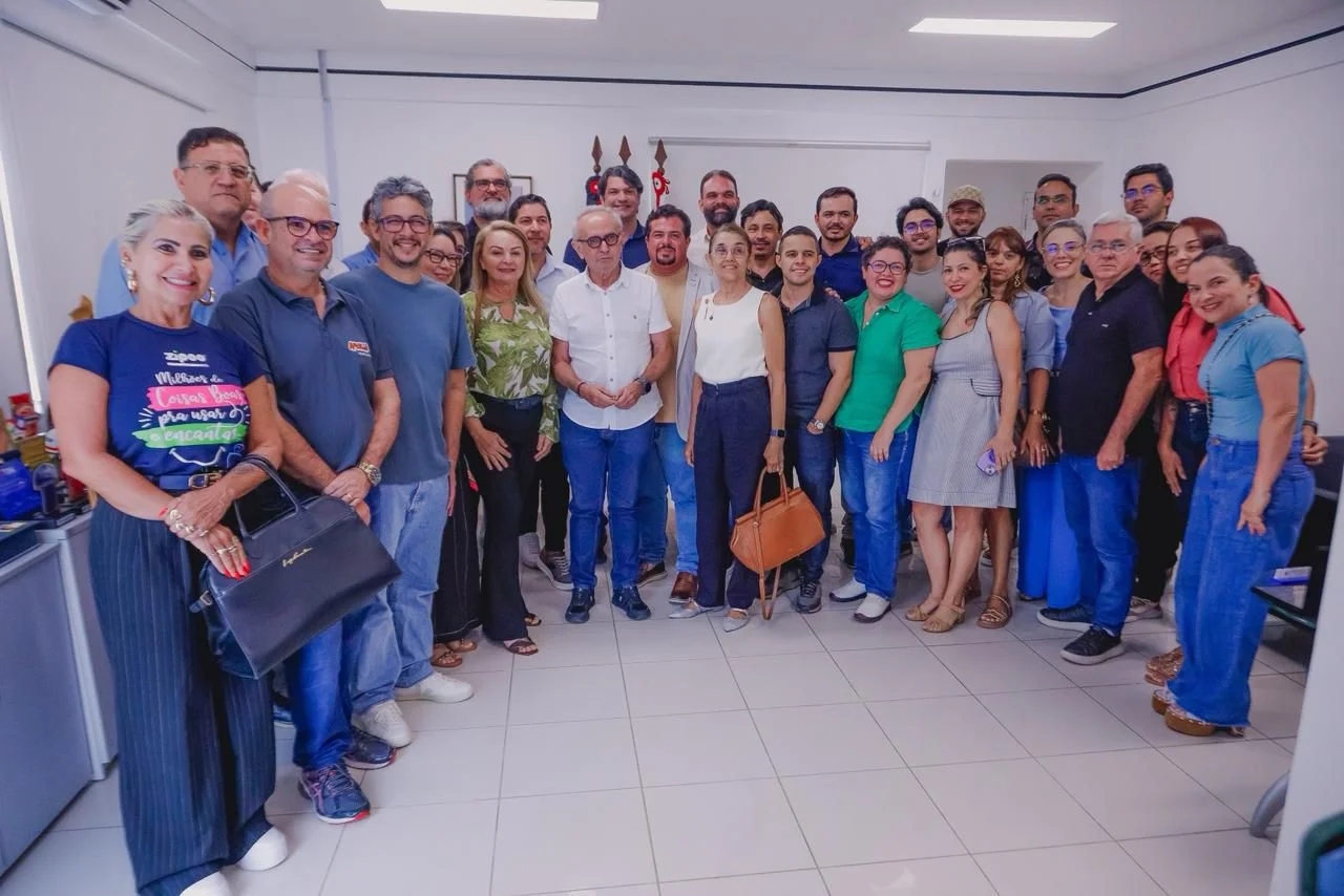 Cícero Lucena anunciou a liberação do alvará de construção para o novo polo de confecções