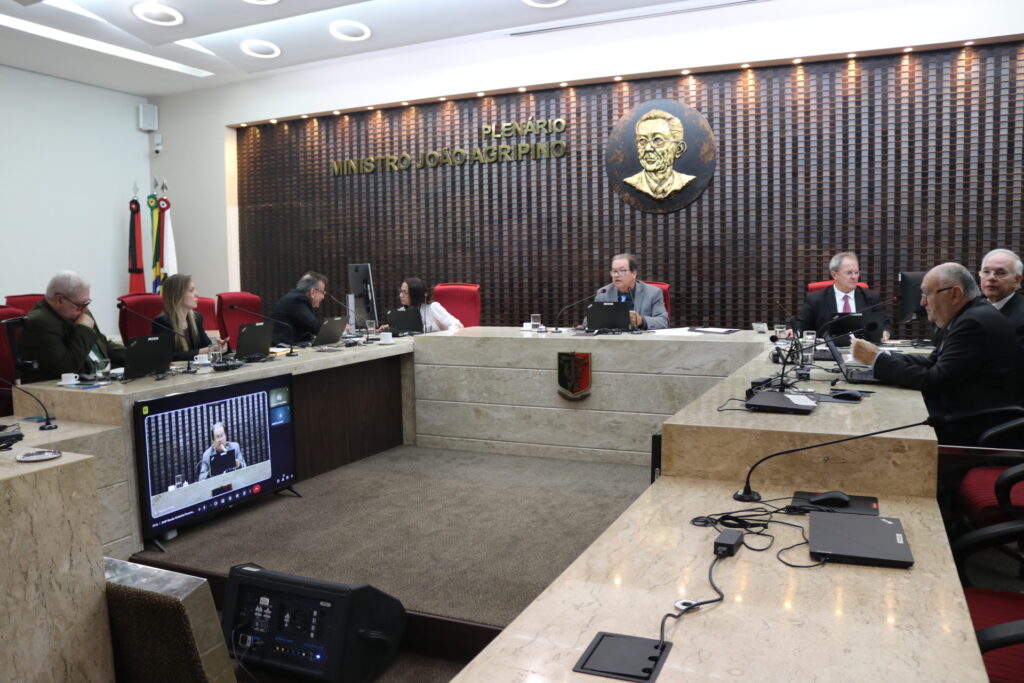 Tribunal de Contas do Estado da Paraíba (TCE-PB) realizou, nesta quarta-feira (5), sessão ordinária híbrida