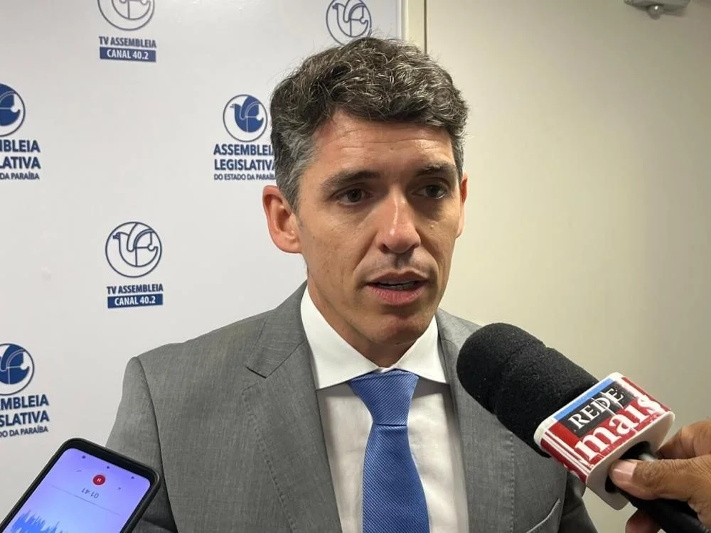 Tovar Correia Lima (PSDB) demonstrou satisfação nesta terça-feira (11) ao ser lembrado pelos colegas da Assembleia Legislativa da Paraíba (ALPB)