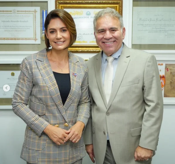 Ex-primeira-dama Michelle Boslonaro e o Presidente estadual do PL, Marcelo Queiroga - Foto: Instagram