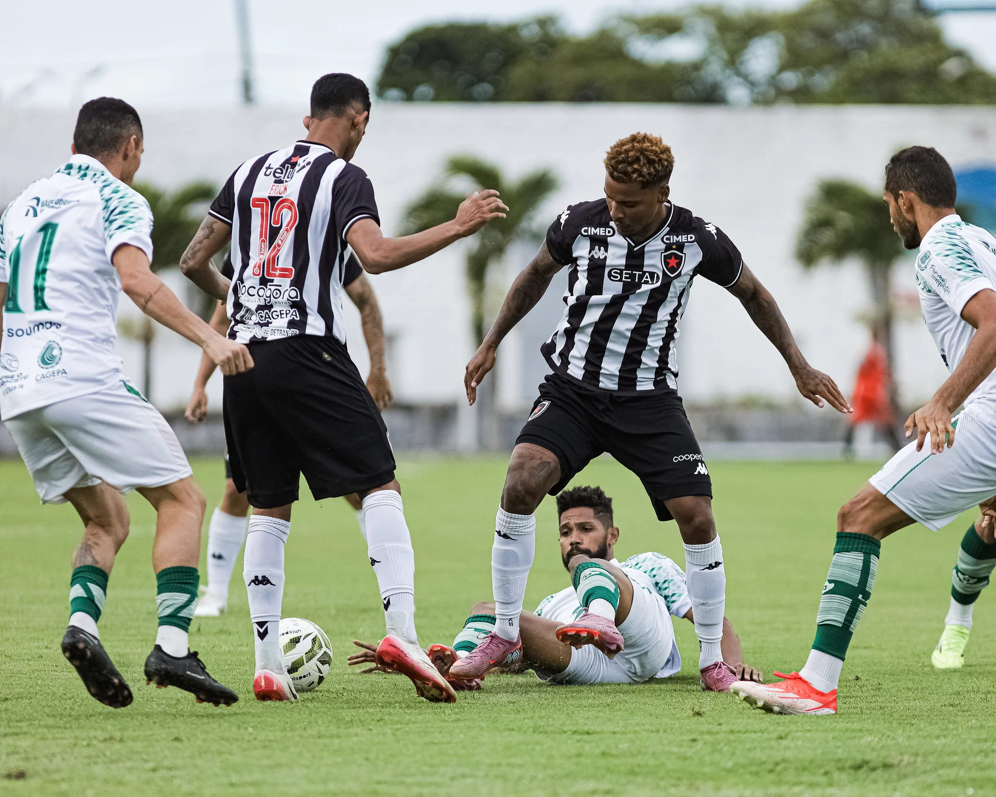 Na estreia de Nenê, Botafogo-PB abre o placar, mas cede empate ao Sousa no Almeidão