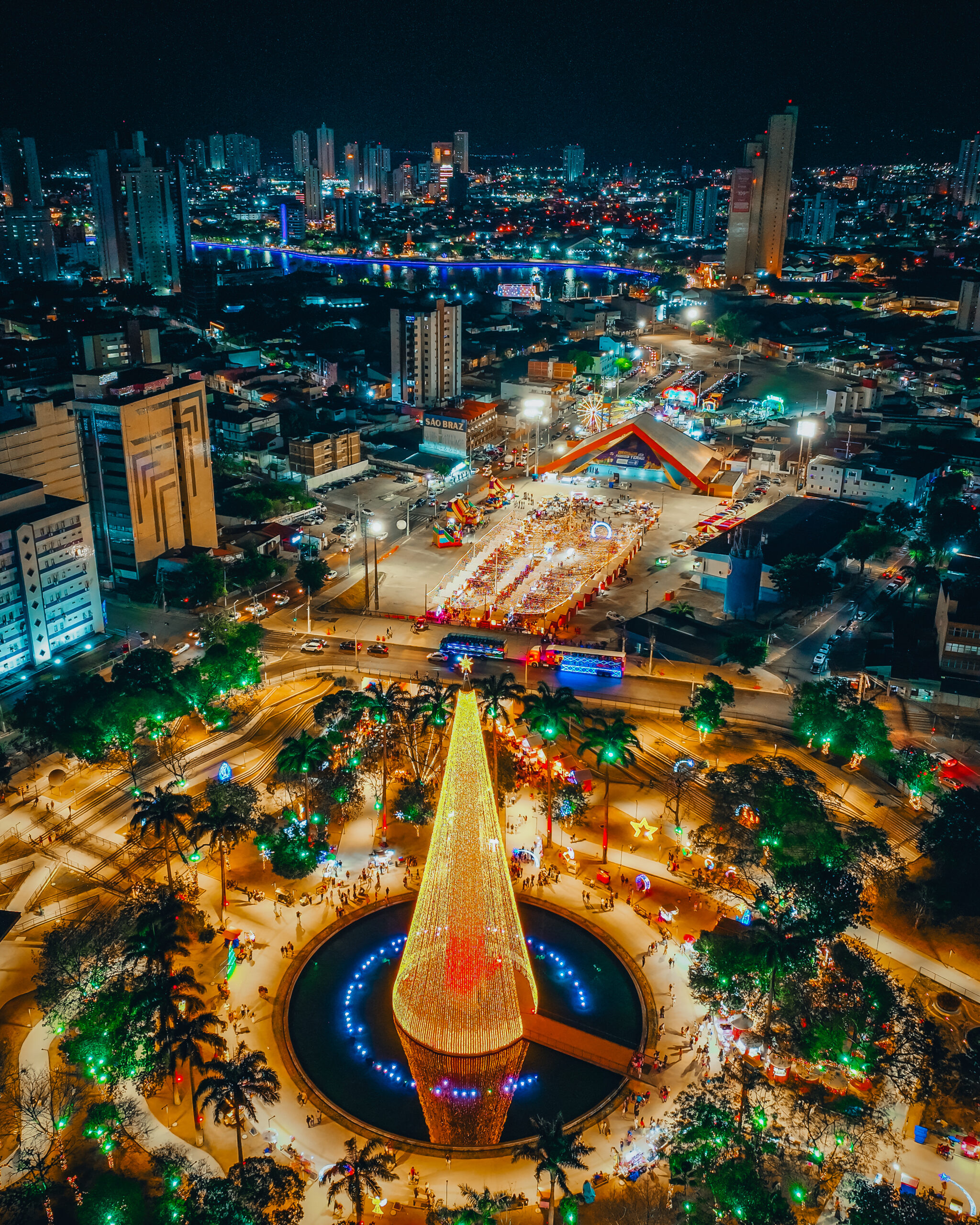 Campina Grande brilha na virada de ano e entra em 2026 em noite histórica de emoção, cultura e linda queima de fogos no Parque Evaldo Cruz