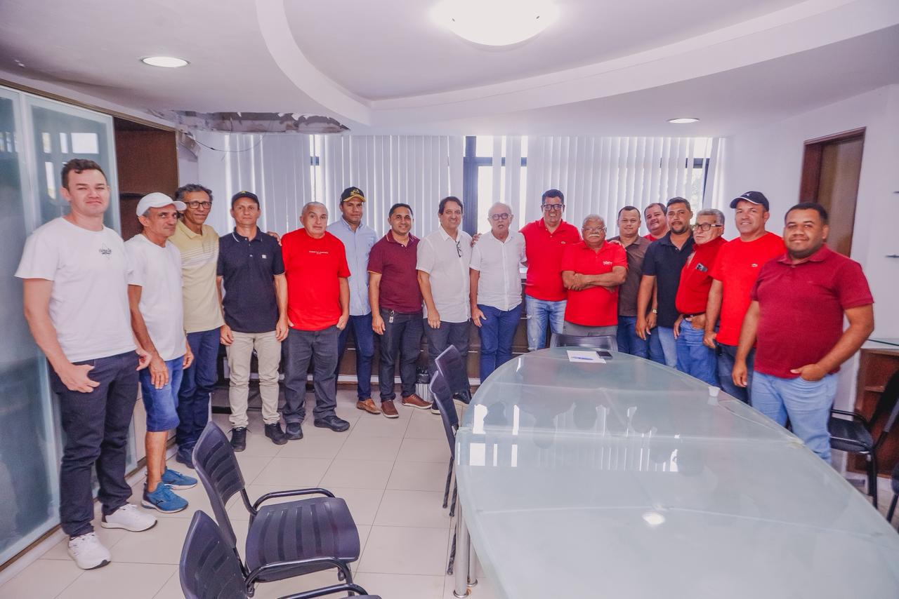 Lideranças de oposição das cidades de Santa Cecília e Aroeiras anunciam apoio à pré-candidatura de Cícero Lucena ao Governo da Paraíba