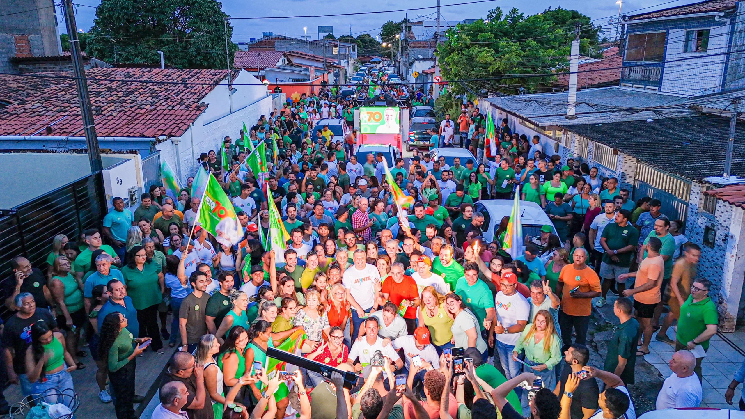 Arrastão de Edvaldo Neto reúne apoiadores em Monte Castelo e reforça agenda de campanha em Cabedelo